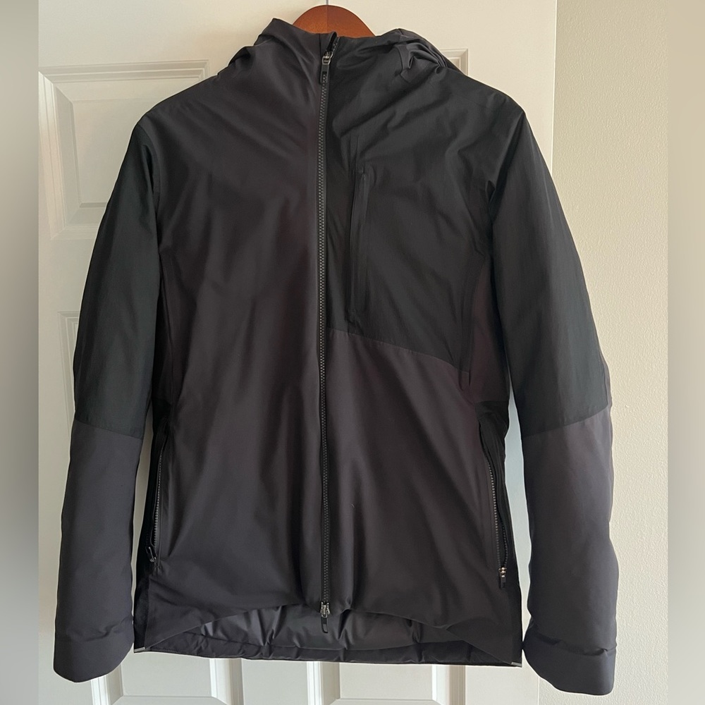 Lululemon Pinnacle Warmth Jacket